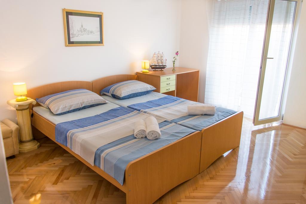 Apartment Klara 비오그라드나모루 외부 사진