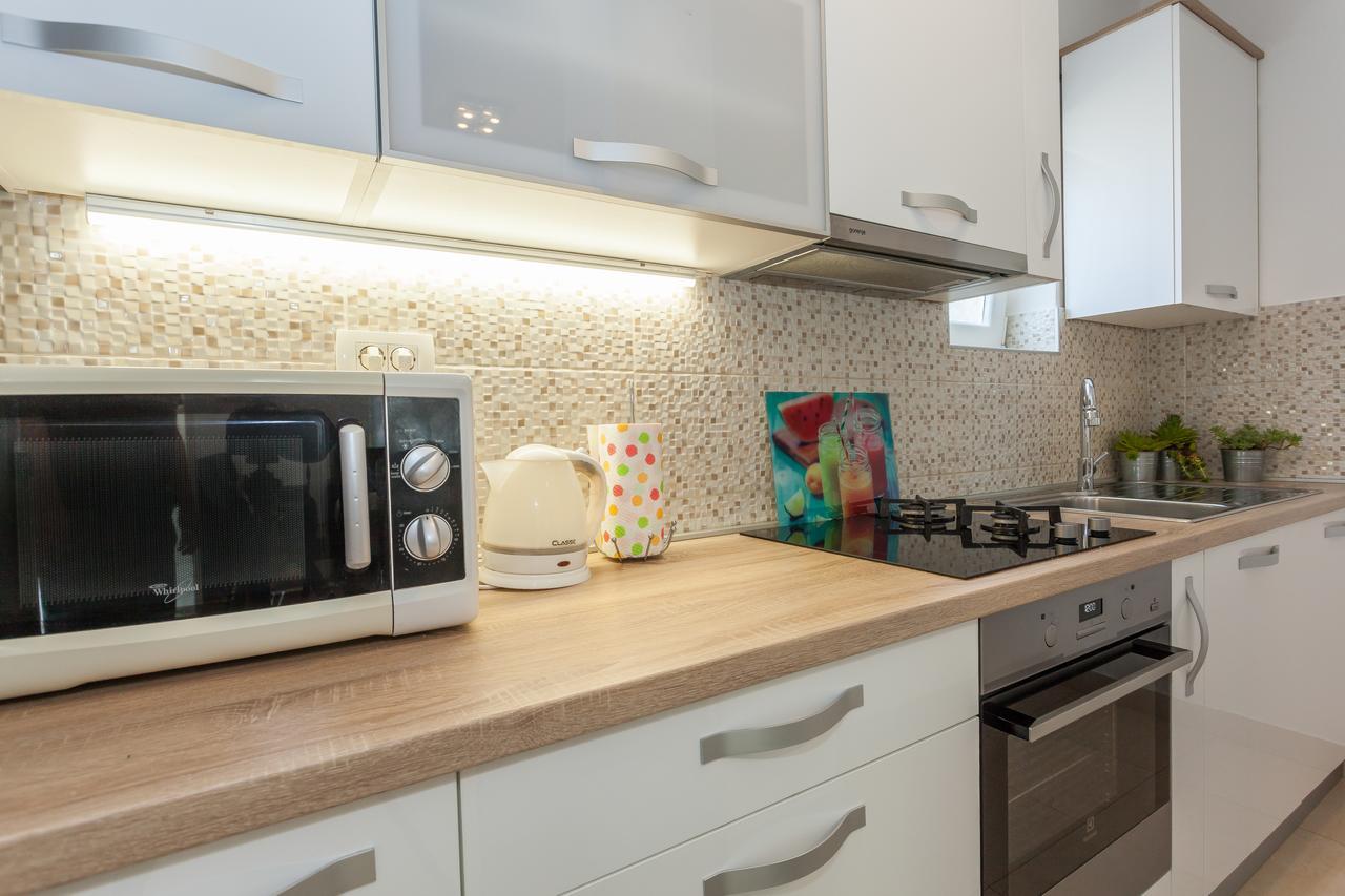 Apartment Klara 비오그라드나모루 외부 사진